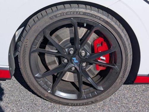 2025 Hyundai ELANTRA N Base