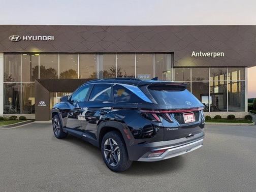 2025 Hyundai TUCSON Hybrid SEL Convenience