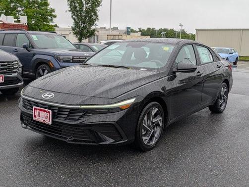 2025 Hyundai ELANTRA HEV SEL Sport