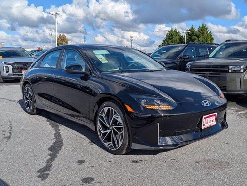 2025 Hyundai IONIQ 6 SEL