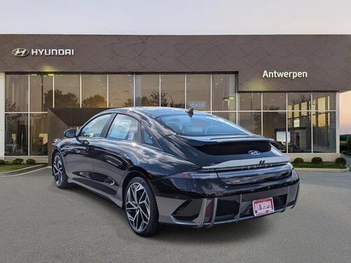 2025 Hyundai IONIQ 6 SEL