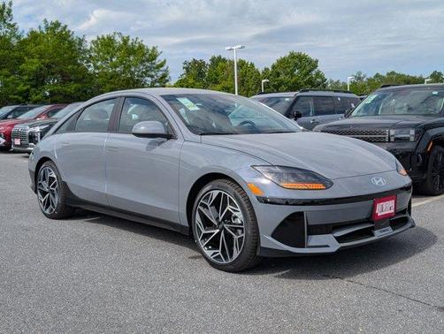 2025 Hyundai IONIQ 6 SEL