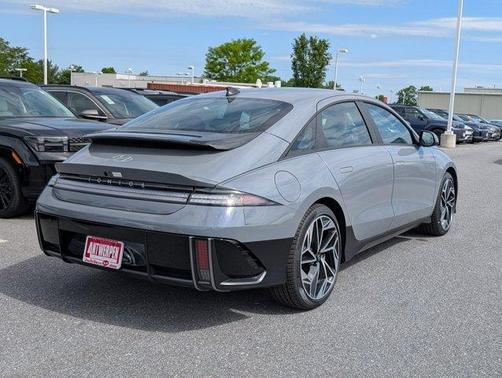 2025 Hyundai IONIQ 6 SEL