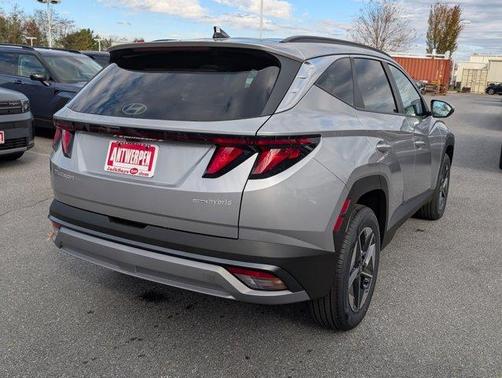 2026 Hyundai TUCSON Hybrid SEL