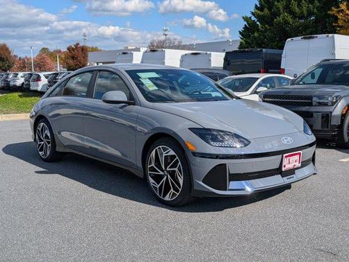 2025 Hyundai IONIQ 6 SEL