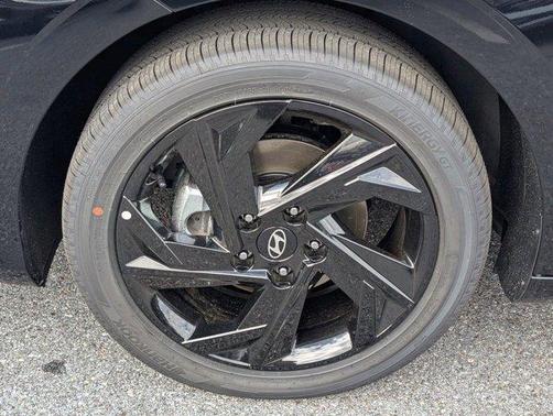 2026 Hyundai ELANTRA HEV SEL Sport