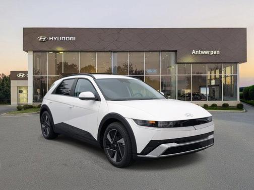 2025 Hyundai IONIQ 5 SEL