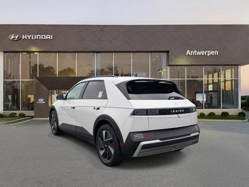 2025 Hyundai IONIQ 5 SEL