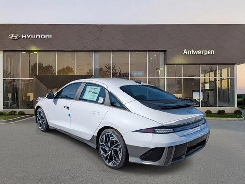 2025 Hyundai IONIQ 6 SEL