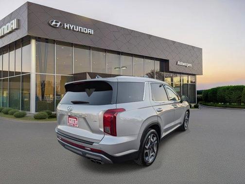 2025 Hyundai PALISADE SEL Premium