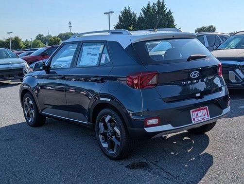 2025 Hyundai VENUE Limited