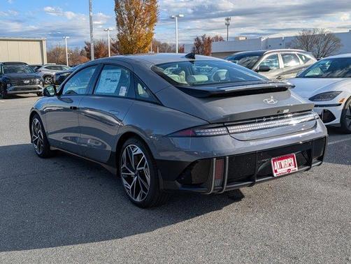 2025 Hyundai IONIQ 6 Limited