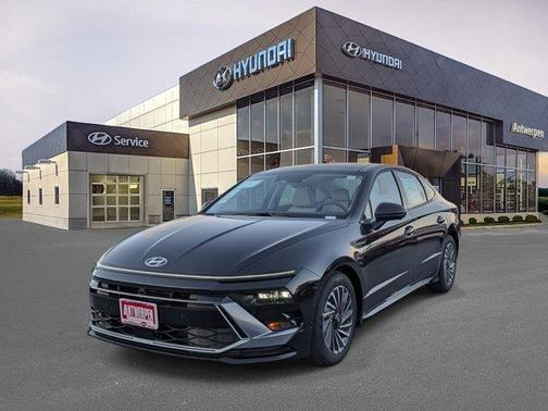 2026 Hyundai SONATA Hybrid Limited