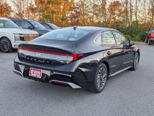 2026 Hyundai SONATA Hybrid Limited