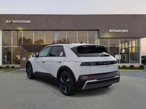 2025 Hyundai IONIQ 5 SEL