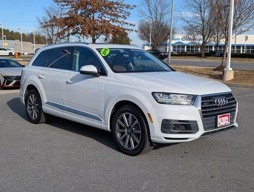 2019 Audi Q7 55 Premium Plus