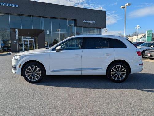 2019 Audi Q7 55 Premium Plus