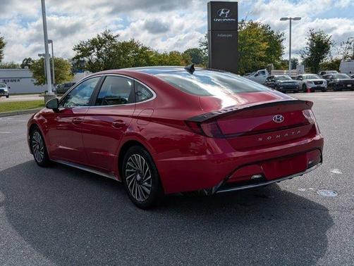 2020 Hyundai SONATA Hybrid Limited