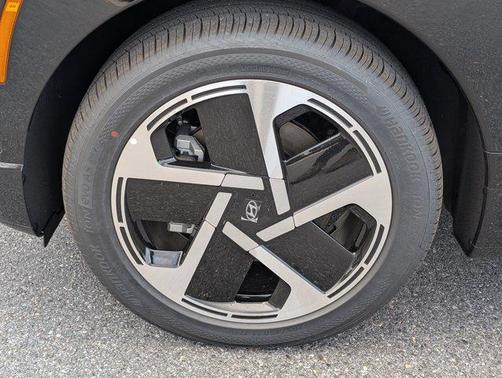 2026 Hyundai IONIQ 9 Performance Calligraphy