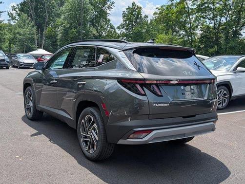 2025 Hyundai TUCSON Hybrid Limited
