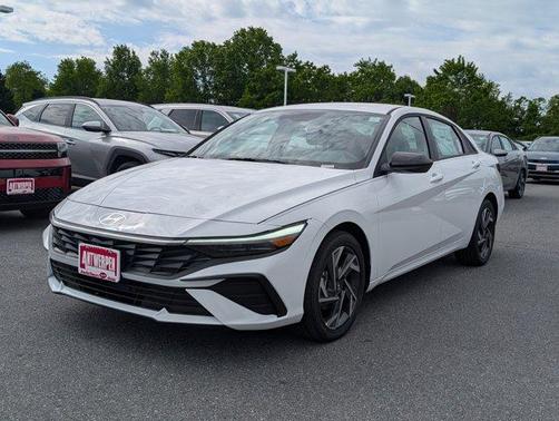 2025 Hyundai ELANTRA HEV SEL Sport