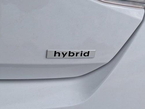 2025 Hyundai ELANTRA HEV SEL Sport
