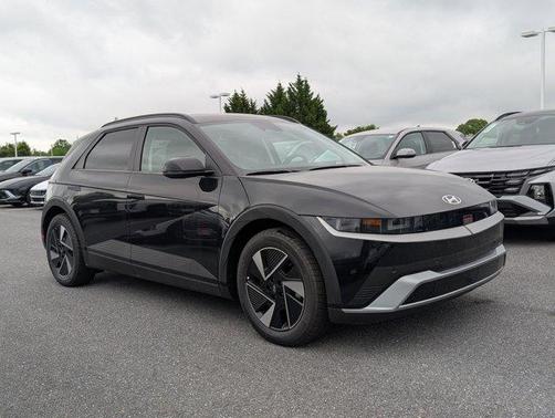 2025 Hyundai IONIQ 5 SEL