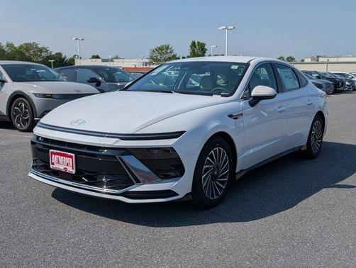 2025 Hyundai SONATA Hybrid SEL