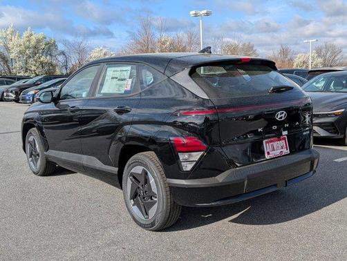 2025 Hyundai KONA EV SE