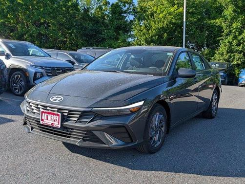 2025 Hyundai ELANTRA HEV Blue