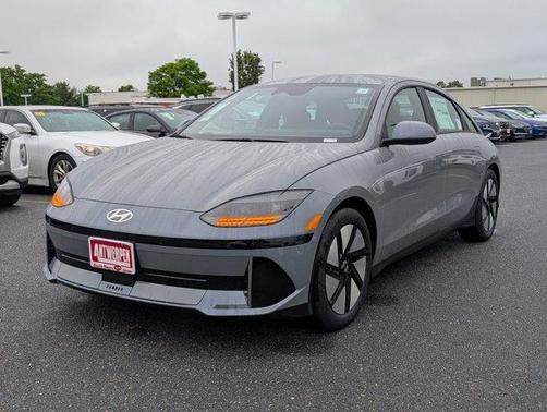 2025 Hyundai IONIQ 6 SE
