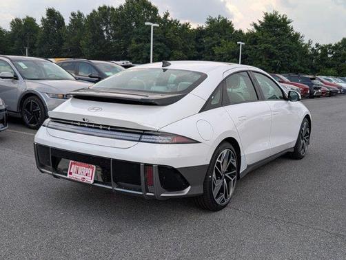 2025 Hyundai IONIQ 6 Limited