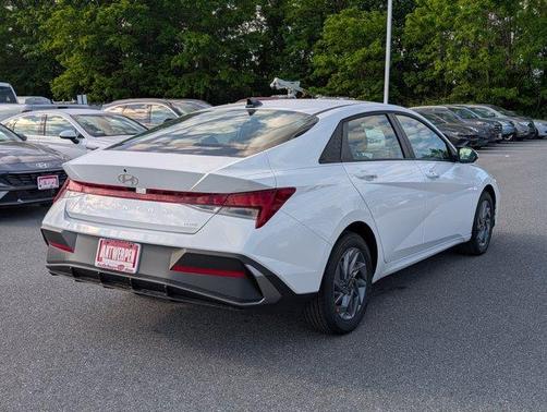 2025 Hyundai ELANTRA HEV Blue