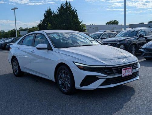 2025 Hyundai ELANTRA HEV Blue