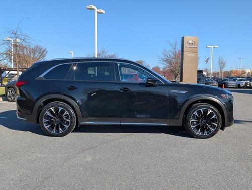 2024 Mazda CX-90 Premium Plus