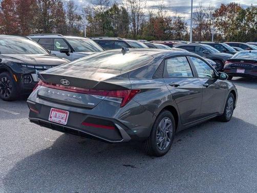 2026 Hyundai ELANTRA HEV Blue