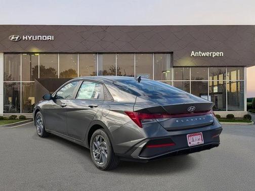 2026 Hyundai ELANTRA HEV Blue