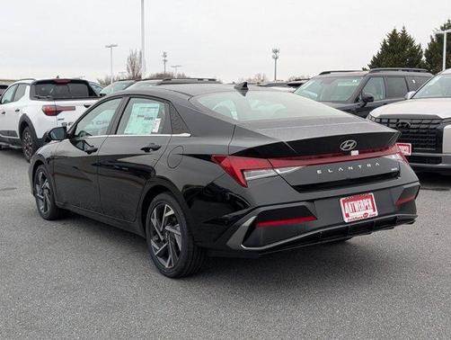 2025 Hyundai ELANTRA HEV Limited