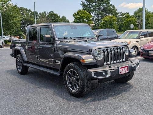 2021 Jeep Gladiator Overland