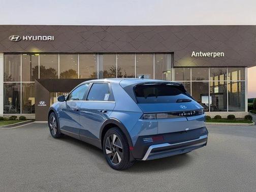 2026 Hyundai IONIQ 5 SEL