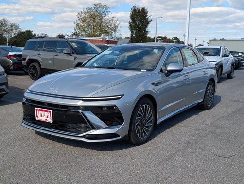 2026 Hyundai SONATA Hybrid Limited