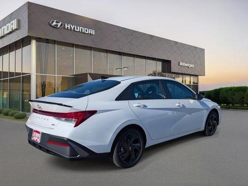 2026 Hyundai ELANTRA HEV SEL Sport