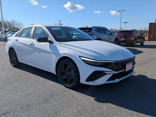 2026 Hyundai ELANTRA HEV SEL Sport