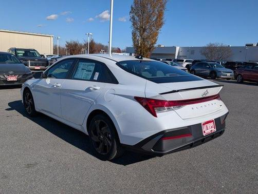 2026 Hyundai ELANTRA HEV SEL Sport