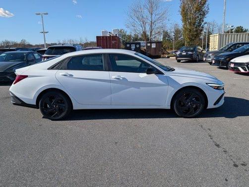 2026 Hyundai ELANTRA HEV SEL Sport