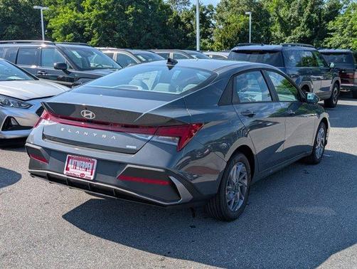 2025 Hyundai ELANTRA HEV Blue