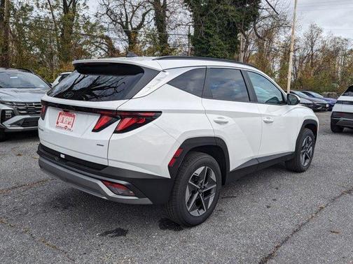 2025 Hyundai TUCSON SEL
