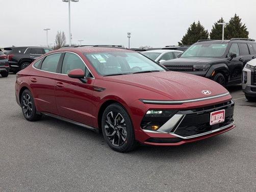 2025 Hyundai SONATA SEL