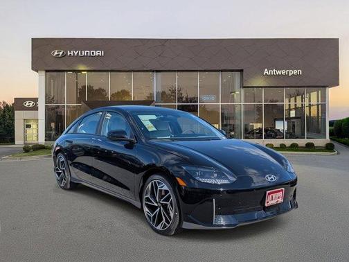 2025 Hyundai IONIQ 6 SEL