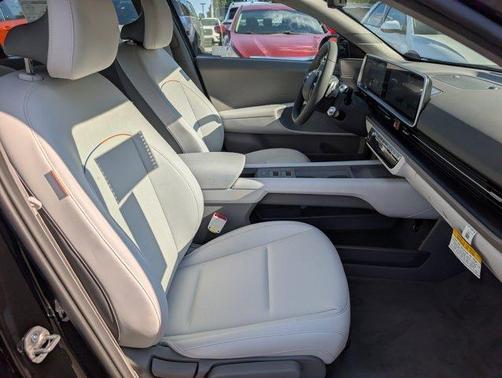 2025 Hyundai IONIQ 6 SEL